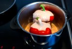 veckansvego fylld paprika i kastrull