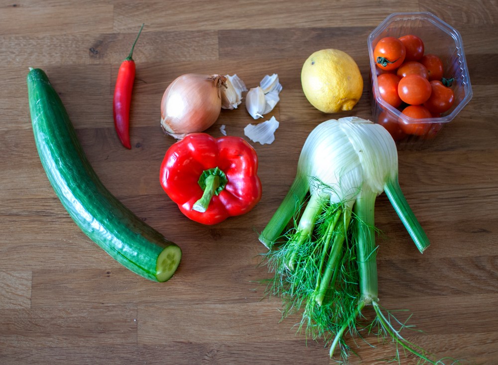 veckansvego gazpachogrönsaker