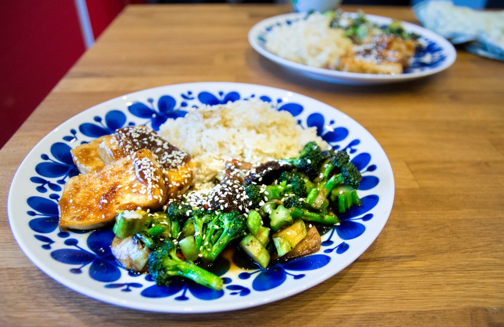veckansvego färdig hoisinglacerad tofu