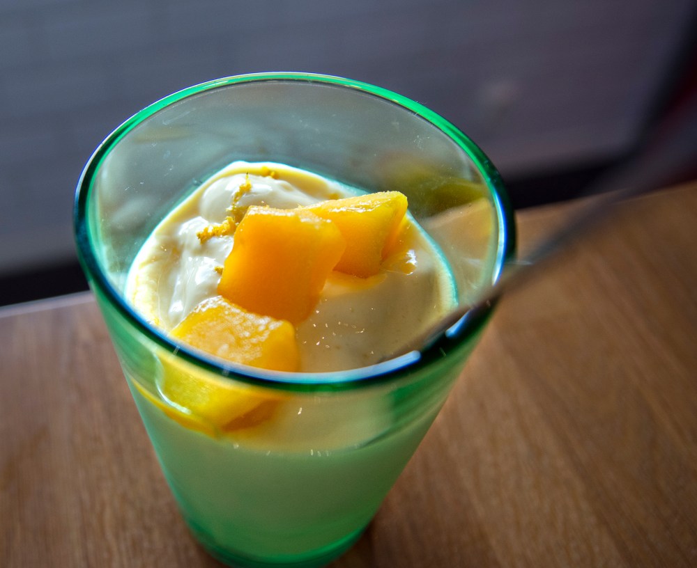 veckansvego färdig svalkande mango lassi