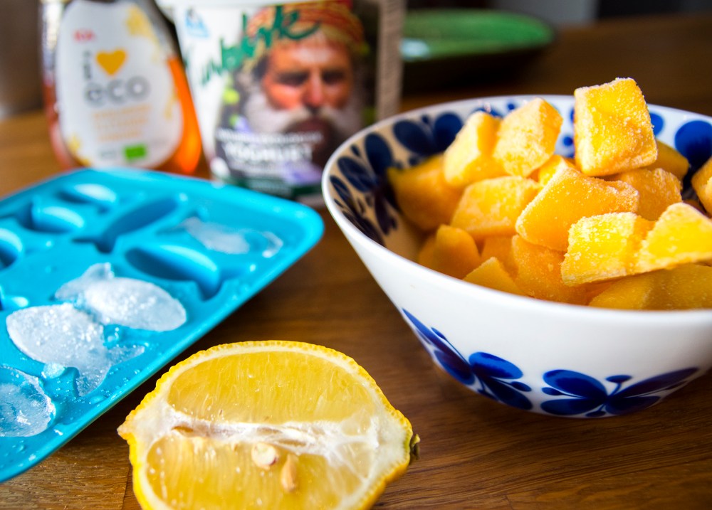 veckansvego ingredienser svalkande mango lassi