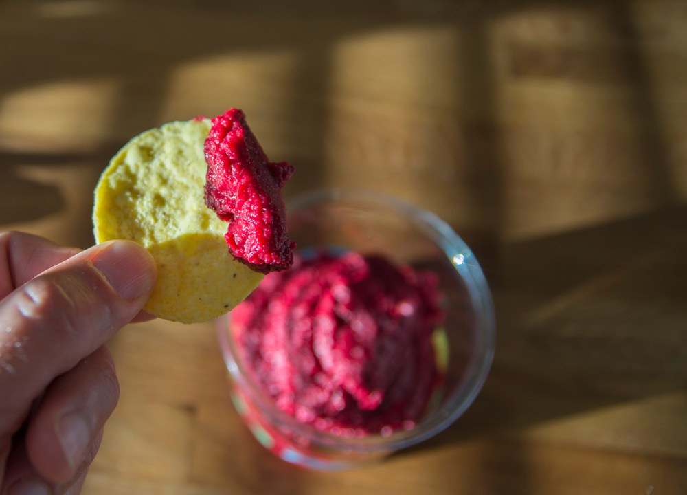 veckansvego färdig blodröd hummus