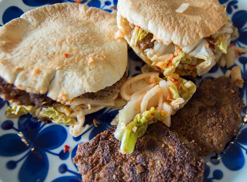 veckansvego färdiga fritters med kimchi