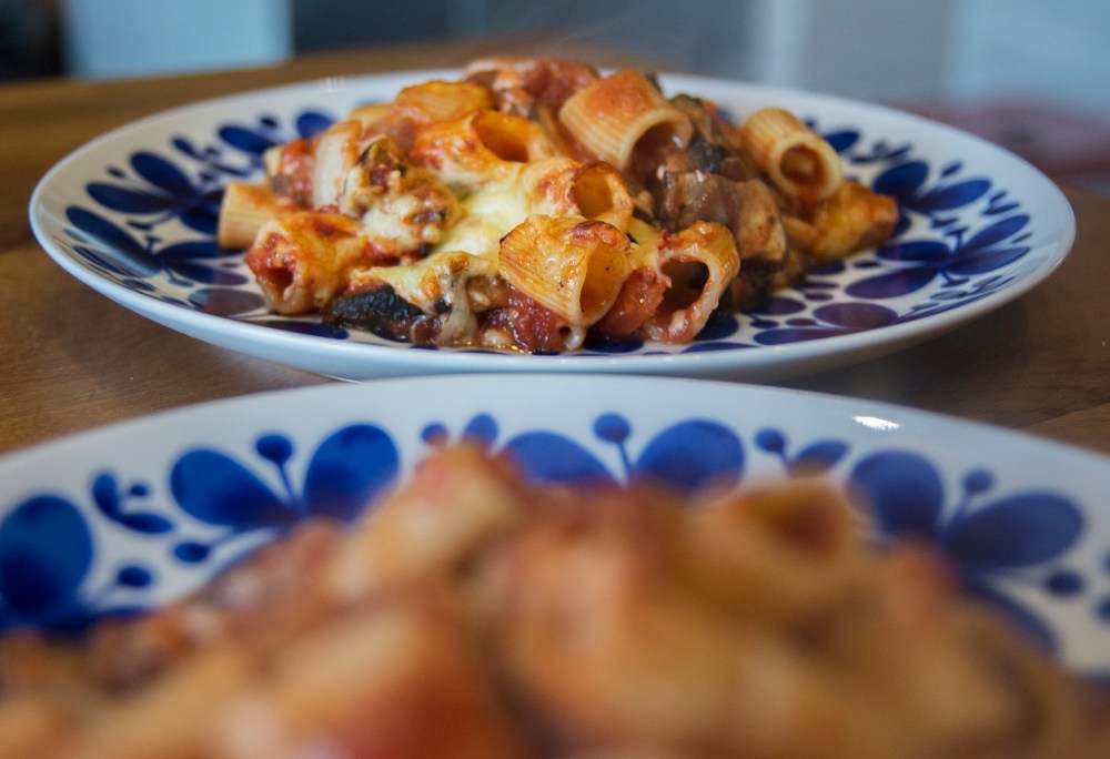 veckansvego-fardig-pastagratang-med-tomatsas