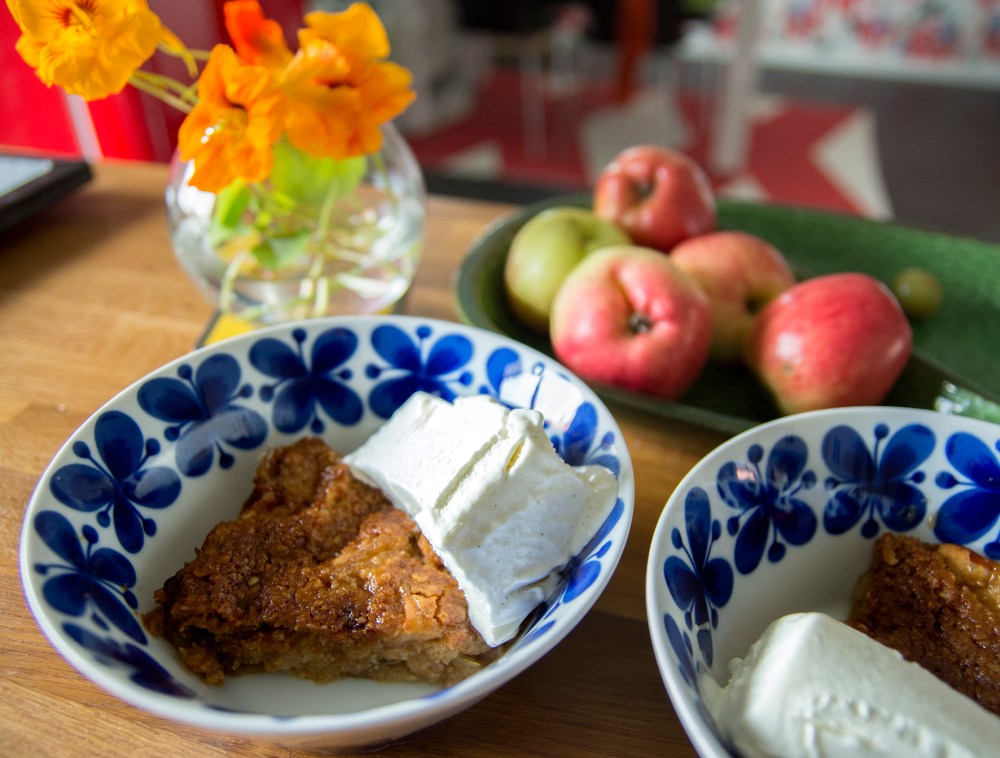 veckansvego-knackig-appelpaj-med-glass