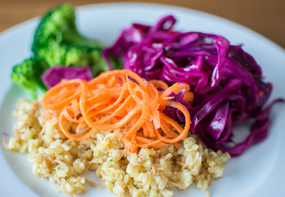 veckansvego-fardig-syrlig-sallad2